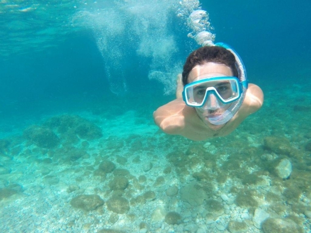  snorkeling