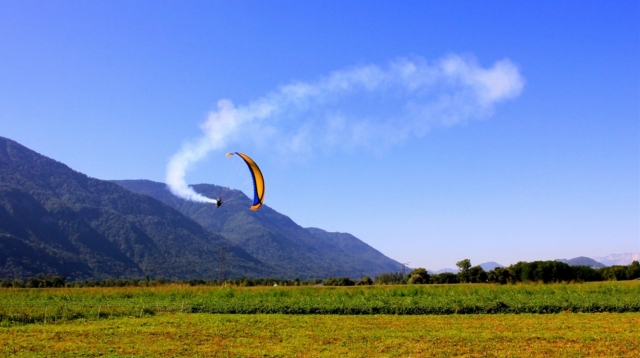  Guess the figure performed in the air!