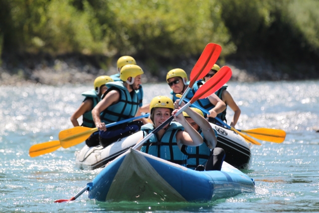  Follow professional advice for a unique canoeing session