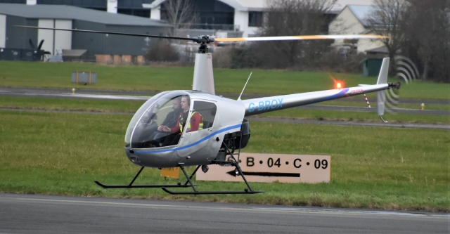  Unser R22-Hubschrauber 