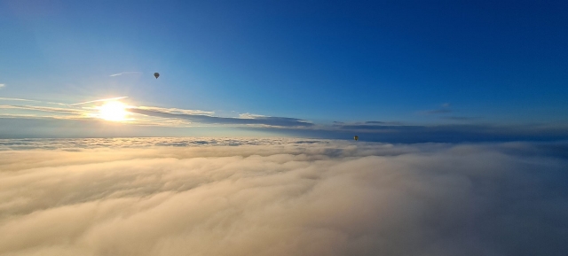 Volare sopra le nuvole 