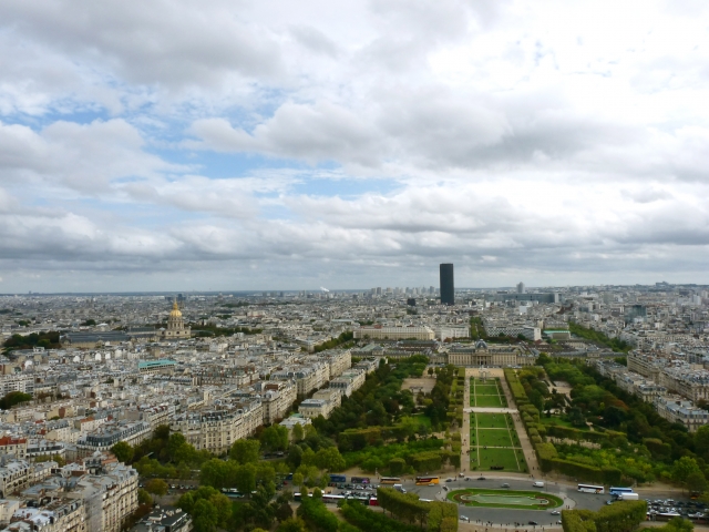 Admirez le tout Paris sous vos pieds