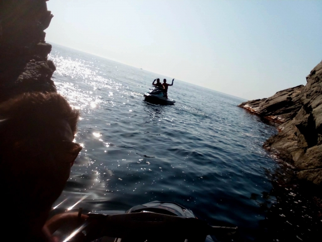 Amusez-vous sur votre jet ski