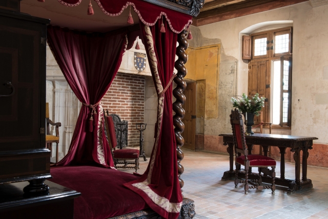 La chambre à coucher redécorée