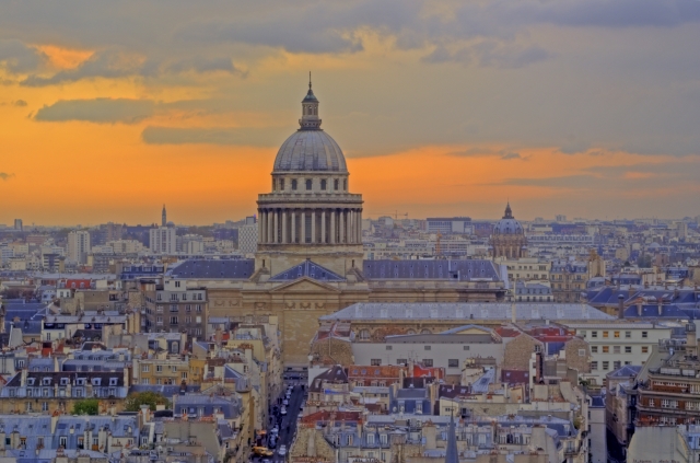 Das Pantheon in der Pariser Landschaft 