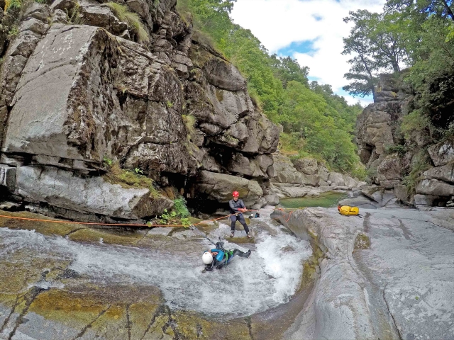  Sports canyoning in the Lozère -9999- Liver on the Cascades du Canyon du Tapoul
