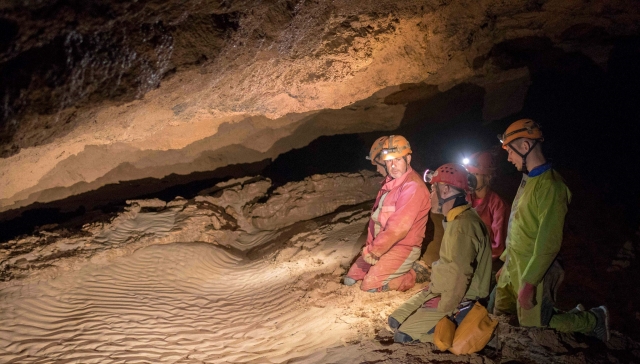  Descubre el mundo subterráneo en Sainte-Enimie 