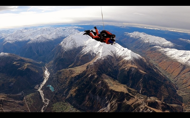  Salta con vista sulle Alpi 