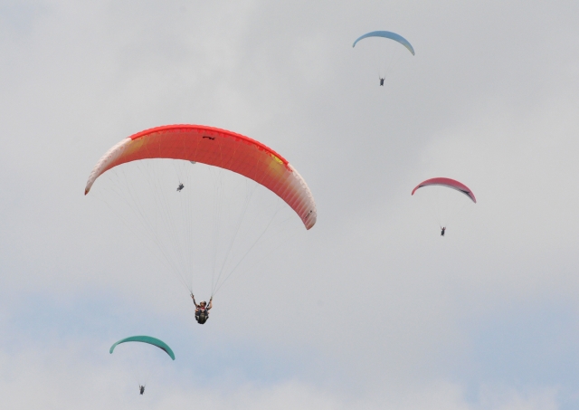  Bautismo en parapente + 