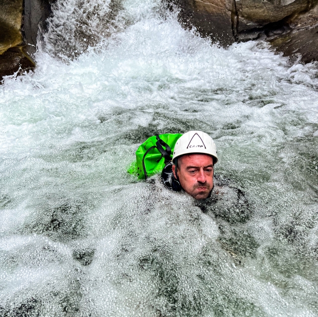  Buch Ihre Canyoning -Abstammung in der Wiedervereinigung