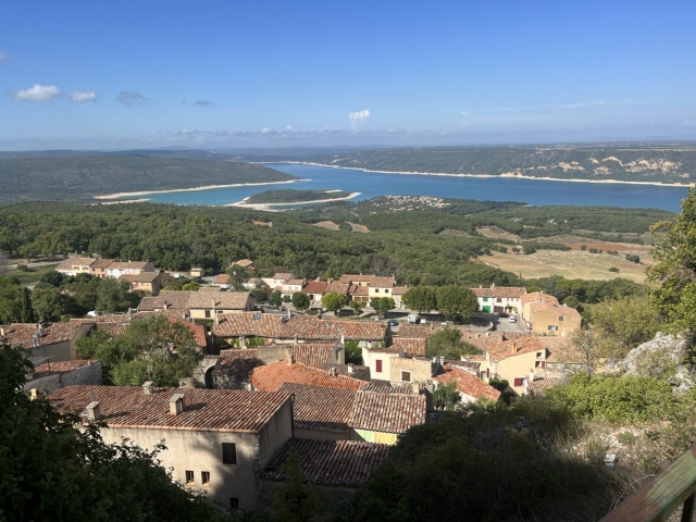  a vila de aguines