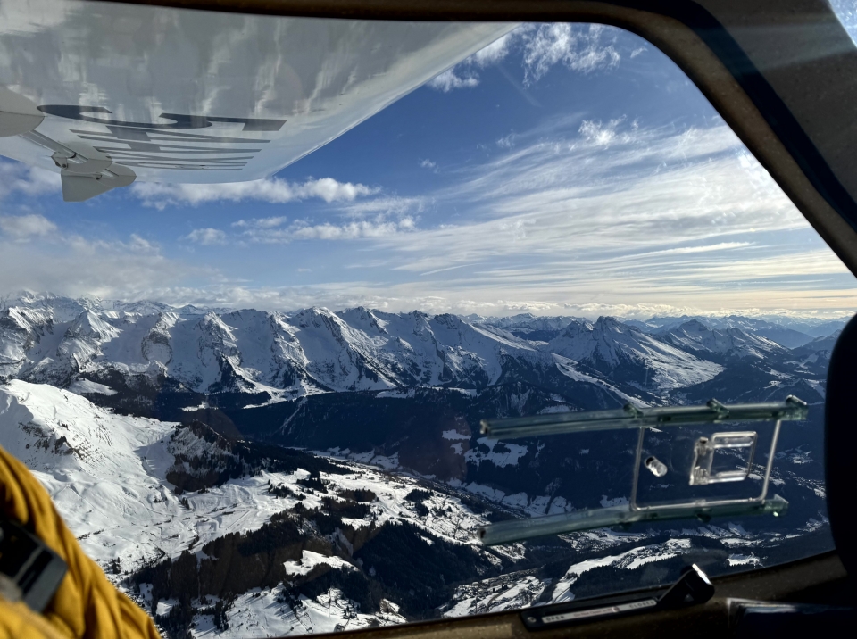 UML flights in the Alps also available during winter UML flights in the Alps also available during winter