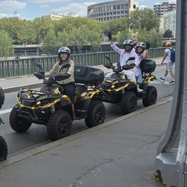  Prenota un giro in quad nel centro di Parigi 