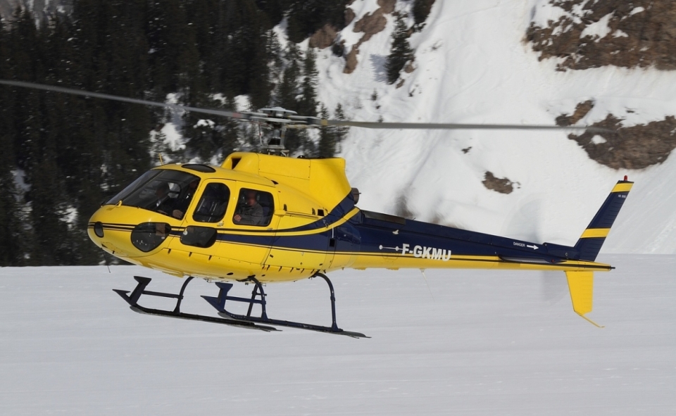  还可享受在丰罗默天空中的直升机飞行 
