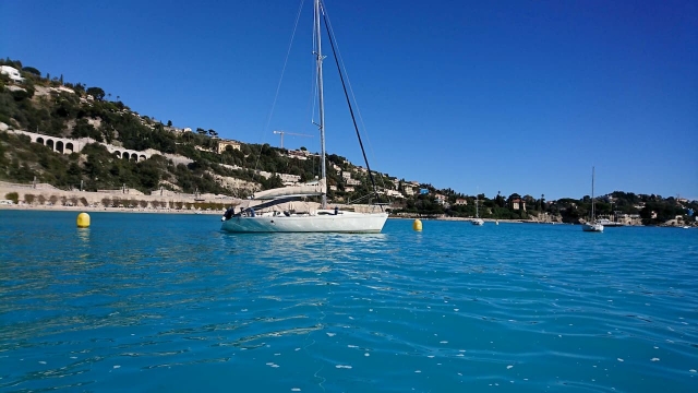 Paseo en velero Tour de Cap Ferrat 5h