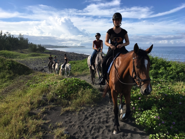 Passeio a cavalo em L'Étang Salé - Ilha da Reunião - 1 hora