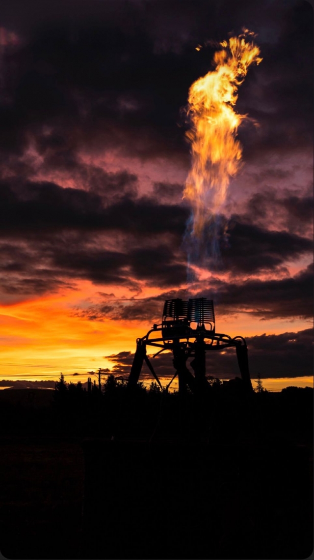 Briquet allumé dans la montgolfière