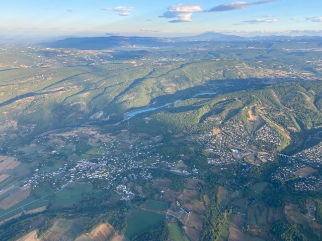 Les Alpes provençales vues du ciel