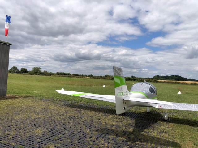  The ultralight seen from behind 