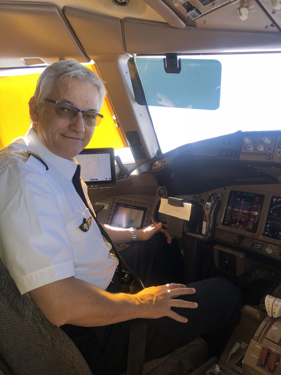  The flight instructor 