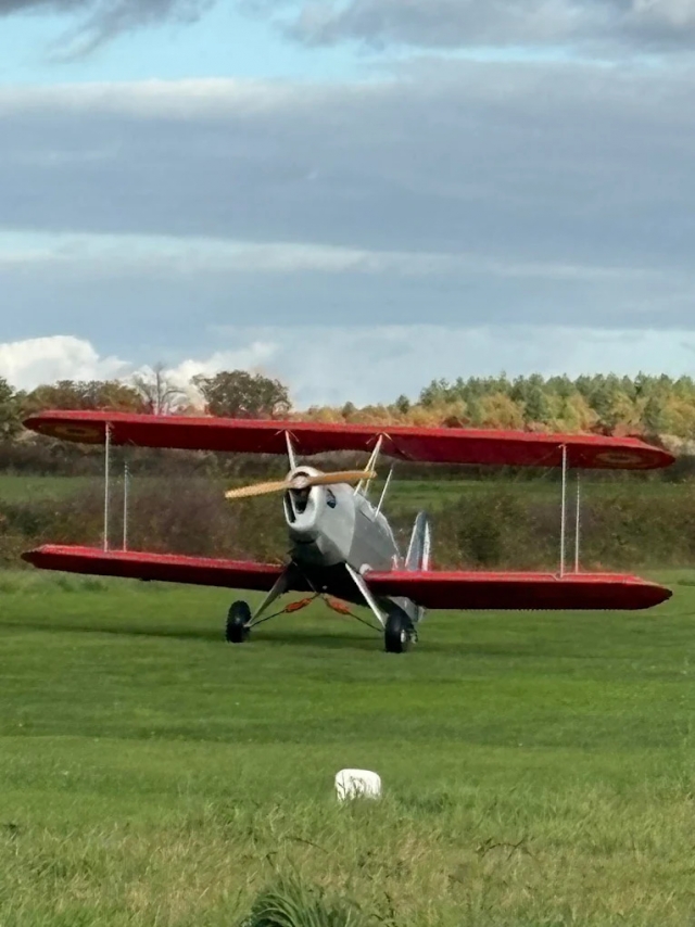  The flight instructor 