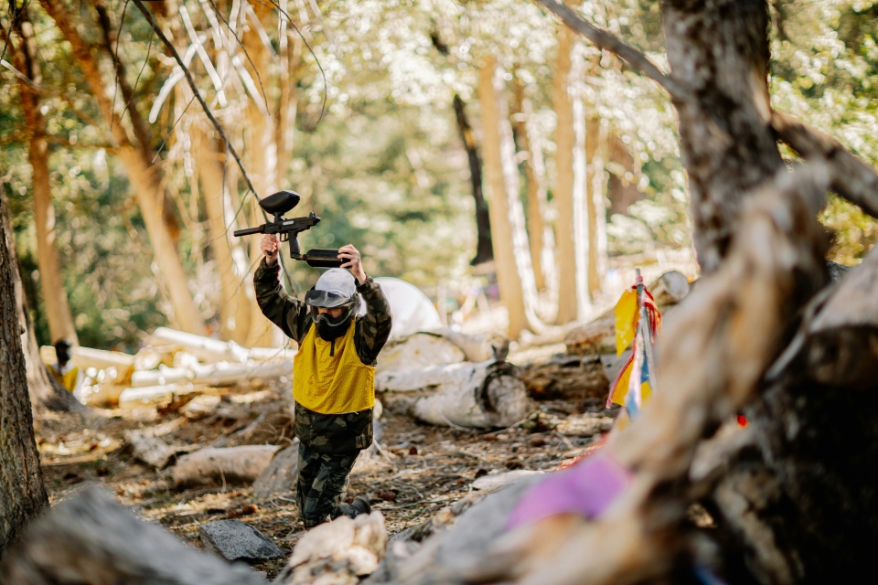  Lassen Sie Ihre Kinder bei einer Paintball-Session Spaß haben