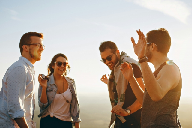  Viel Spaß mit Freunden während eines Escape-Spiels