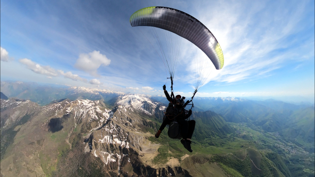 Parapente Discovery Discovery em Accous, 15 min