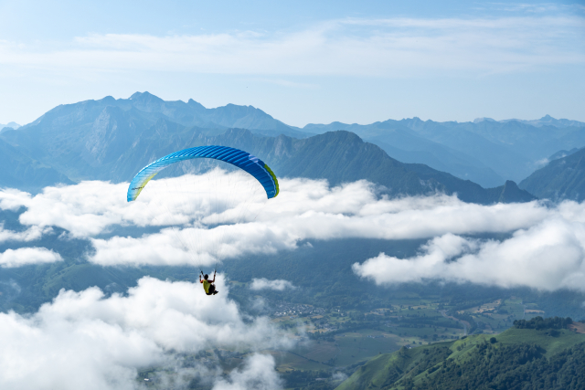 Voo Thermik em parapente de dois lugares em Accous, 30 min