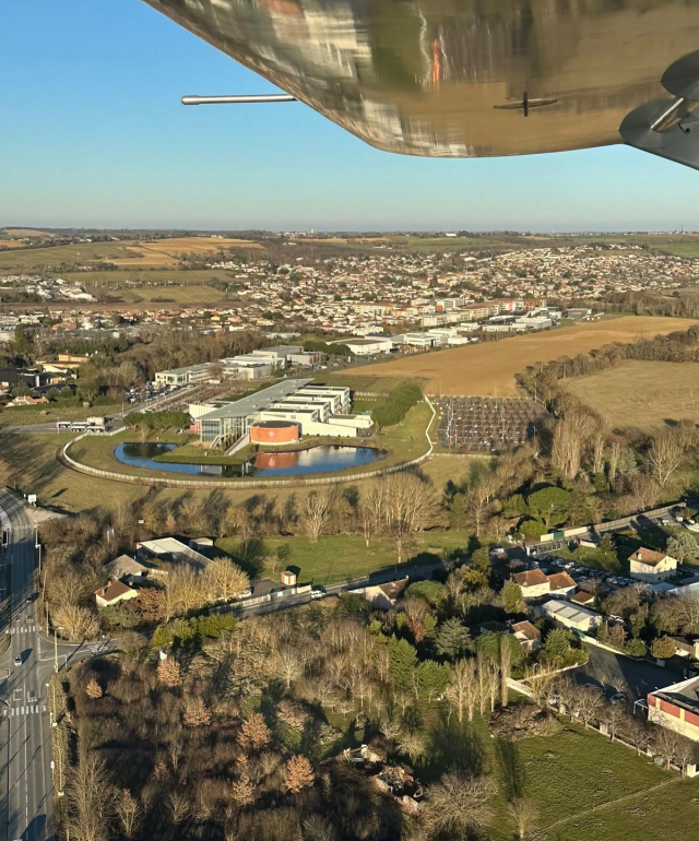  Uma cidade vista do ultraleve