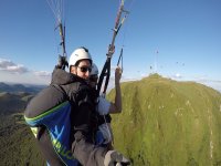  Paragliding flight 