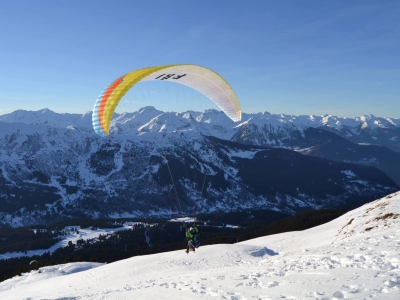 Optimum paragliding at Col de la Loze - 20 mins + Video