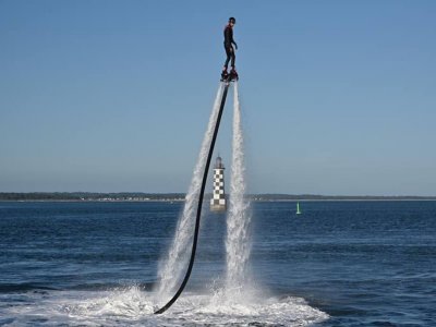 Sessione di flyboard sulla spiaggia di Lodonnec 30 min