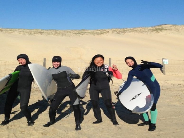  Group surfing lesson in Hossegor 