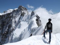  Climbing in the snow-covered mountains