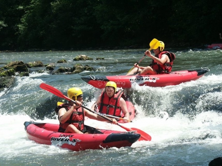  Cano-Raft, nach einem Wasserfall 
