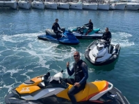  Aluguer e venda de jet ski 