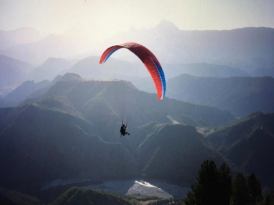 Erster Gleitschirmflug 15 Minuten in Digne-les-Bains